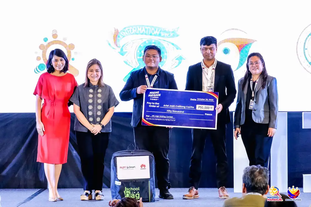 Awarding ceremony, MIL Logo Making Contest